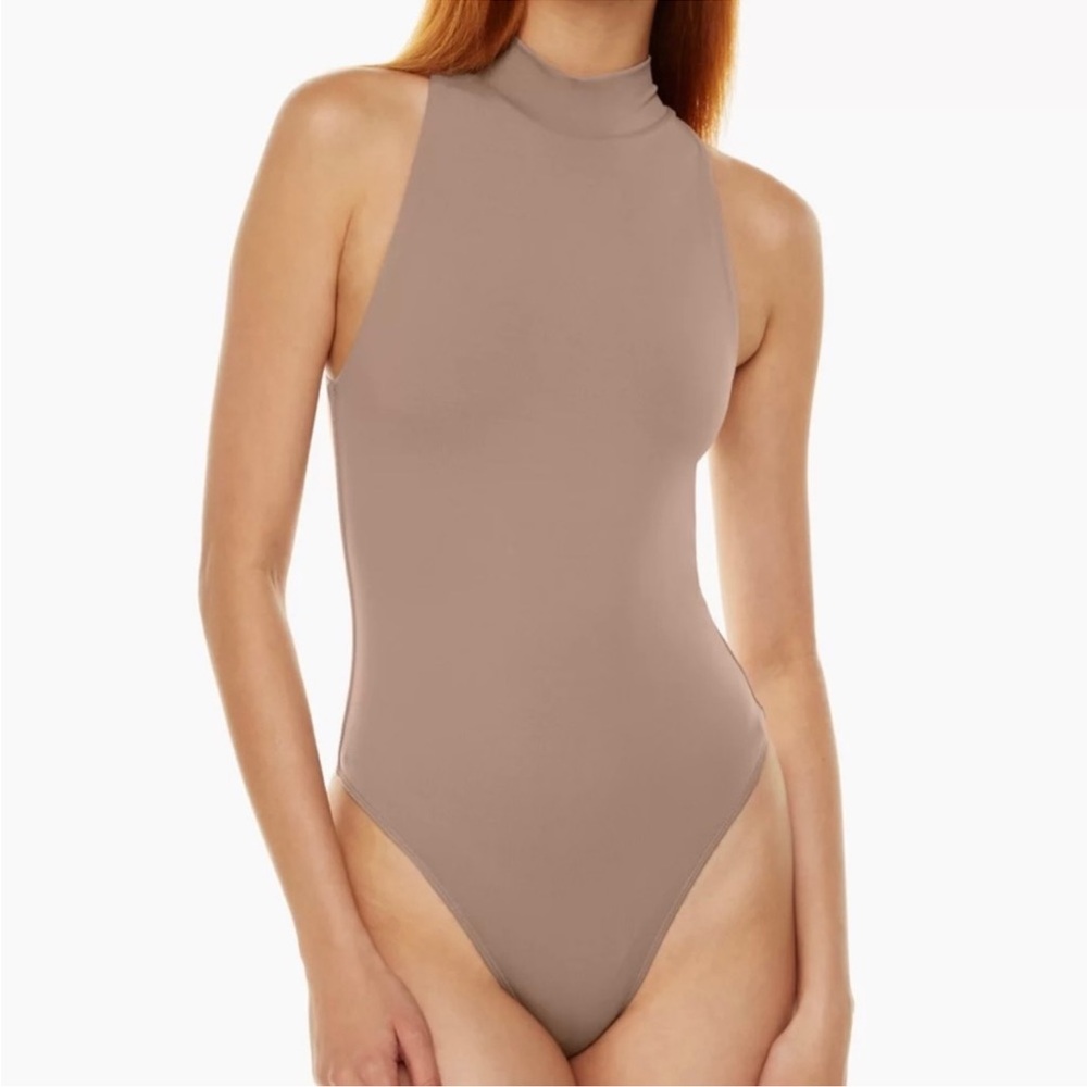 Babaton - Contour Mockneck Bodysuit in White